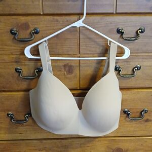 Cacique Seamless  Wireless Nude Bra Size 40G